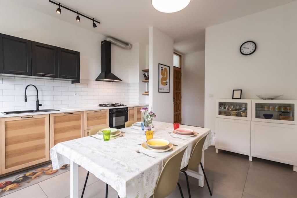 Casa Primo Maggio Villa Cerasolo Eksteriør bilde